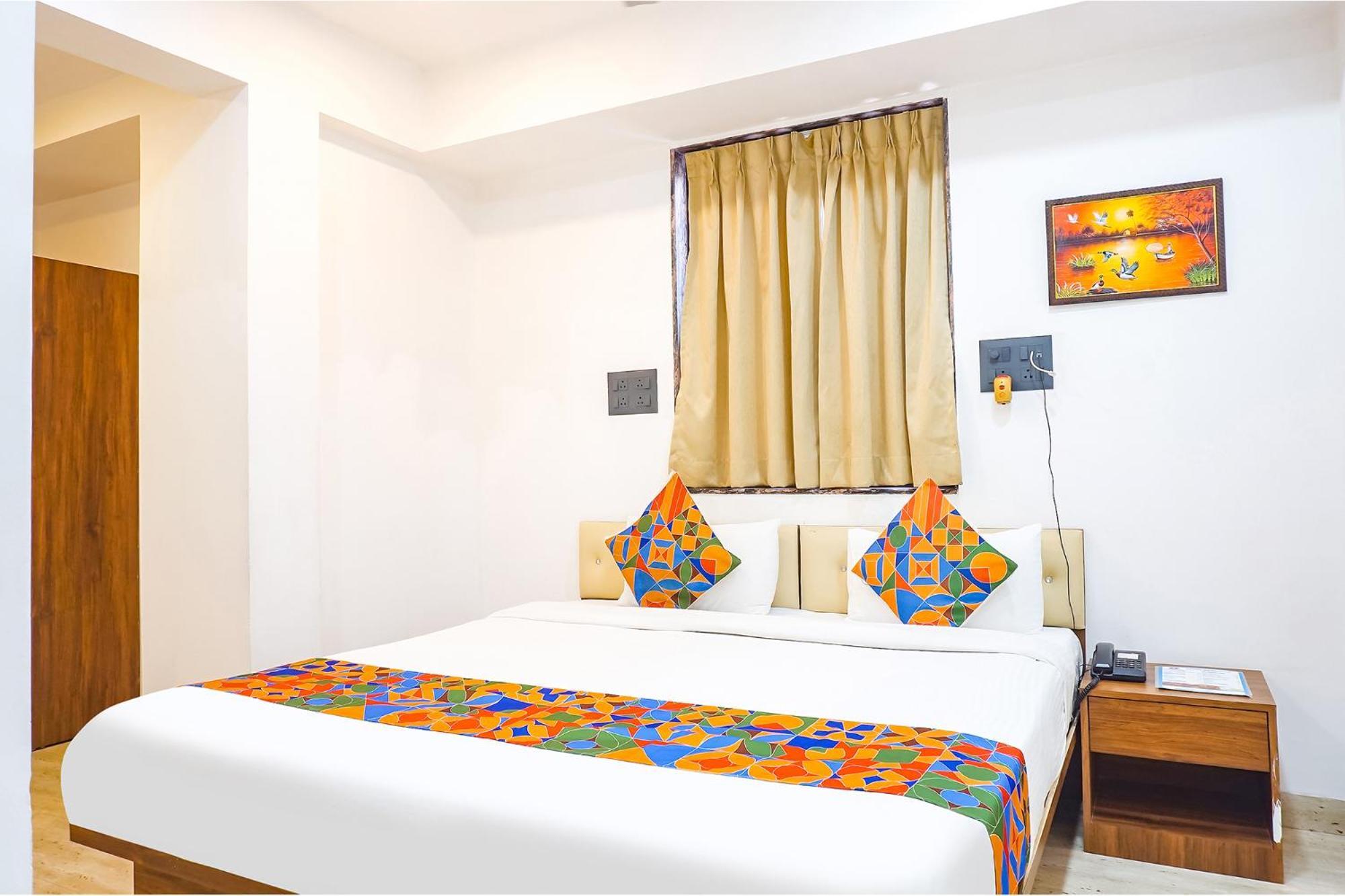 Fabhotel Atithi Regency プネ エクステリア 写真