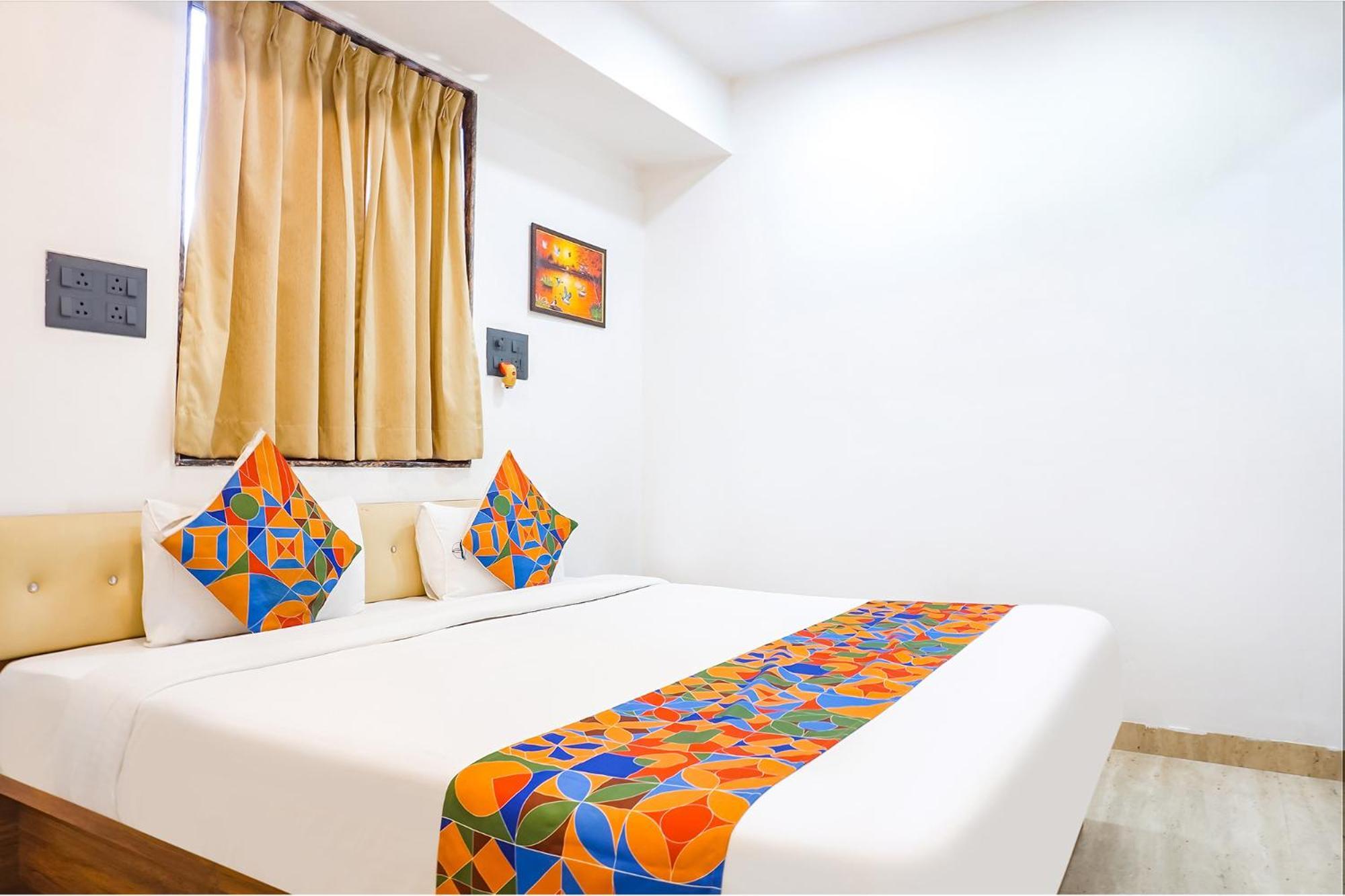 Fabhotel Atithi Regency プネ エクステリア 写真