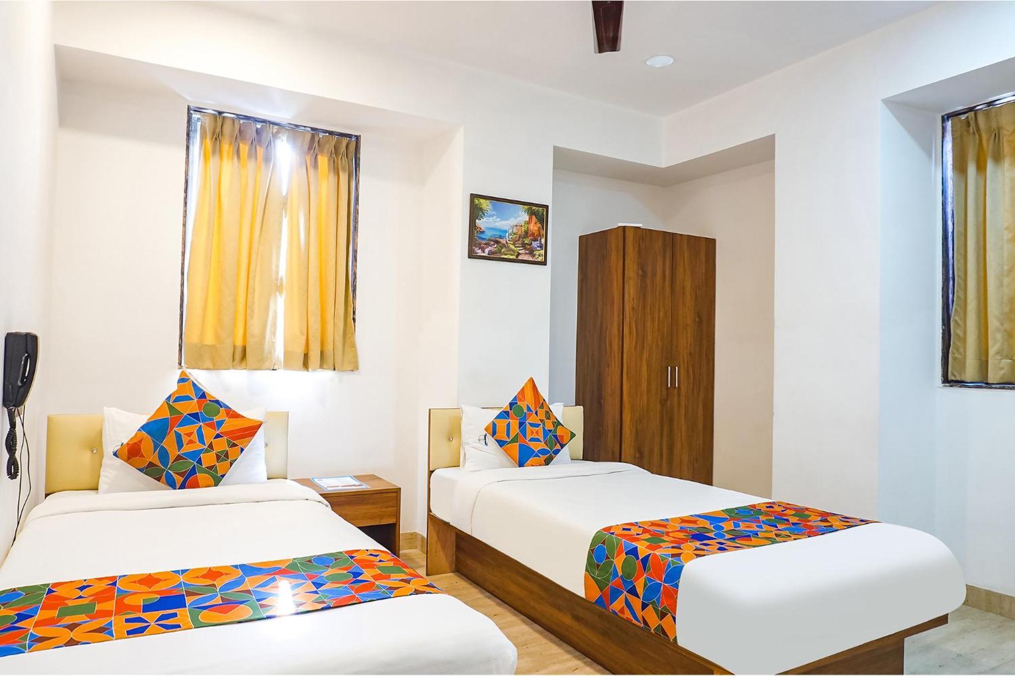 Fabhotel Atithi Regency プネ エクステリア 写真